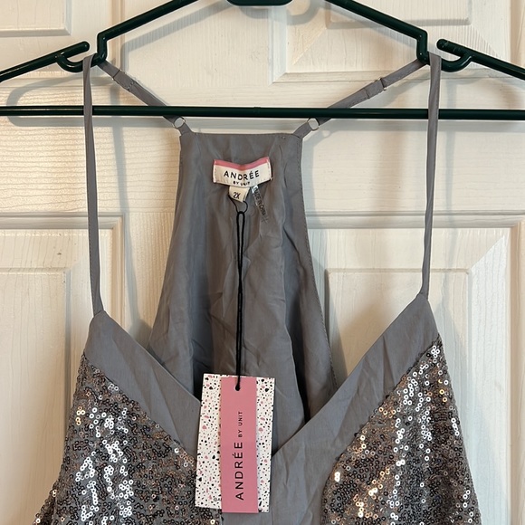 NWT Plus size sequin tank top - Picture 3 of 6